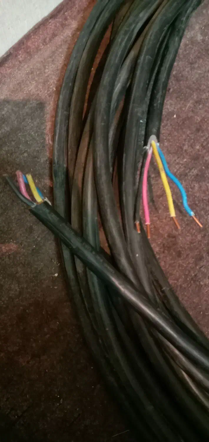 فروش کابل و کارتن|ماشینآلات صنعتی|اصفهان, باغ فدک|دیوار