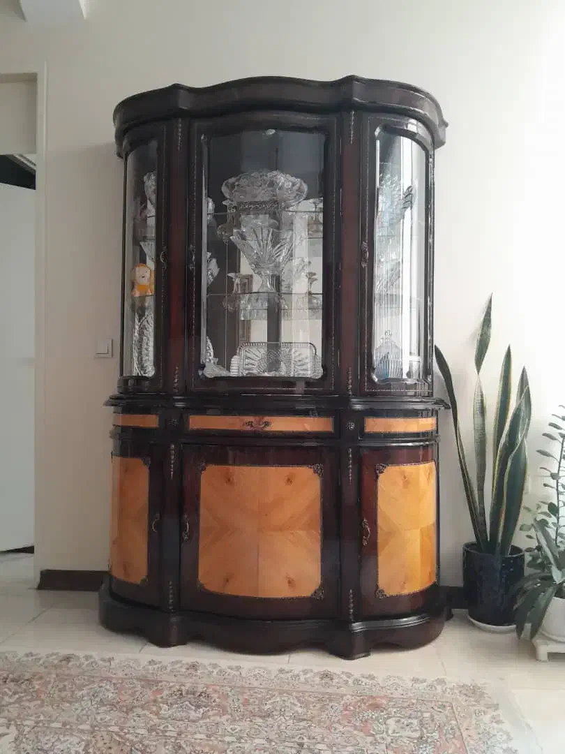 ویترین در حد نو چوب راش|بوفه، ویترین، کنسول|تهران, تهرانسر شرقی|دیوار