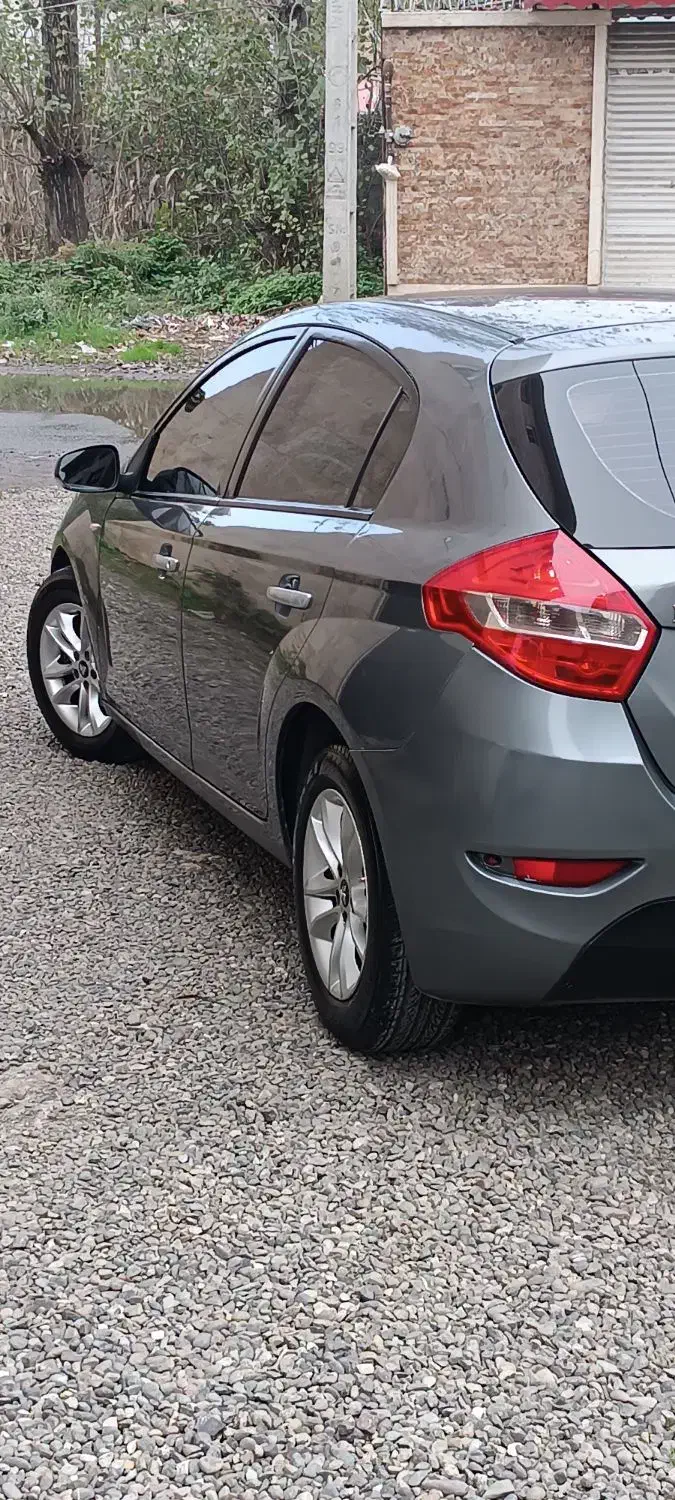 برلیانس بی رنگ درجه یک|خودرو سواری و وانت|رشت, شهریاران|دیوار