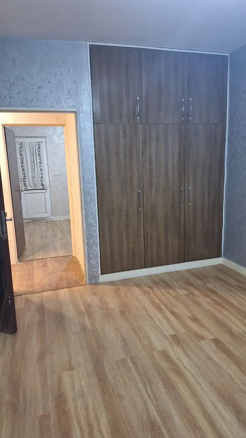 آپارتمان ۸واحدی فاز۲ طبقه ۴ روب نما خیابان ۴۰ متری|فروش آپارتمان|بندر ماهشهر, |دیوار