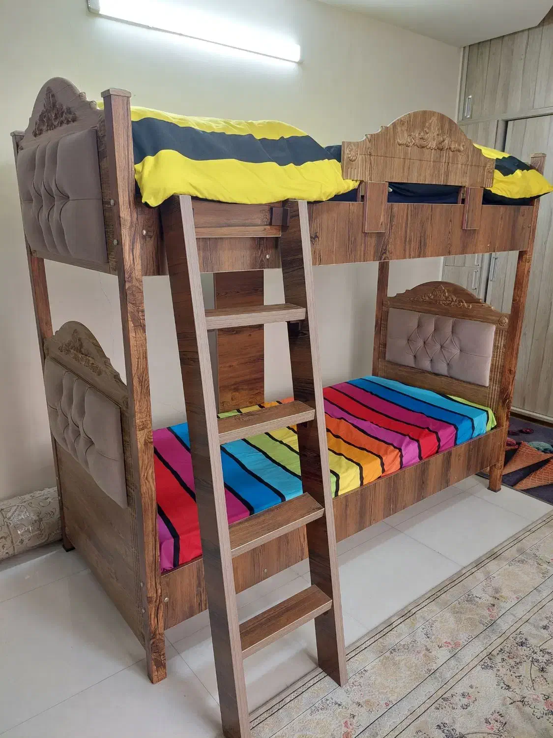 تخت خواب دوطبقه برند سریر|تخت و سرویس خواب|شهریار, شهرک وائین|دیوار