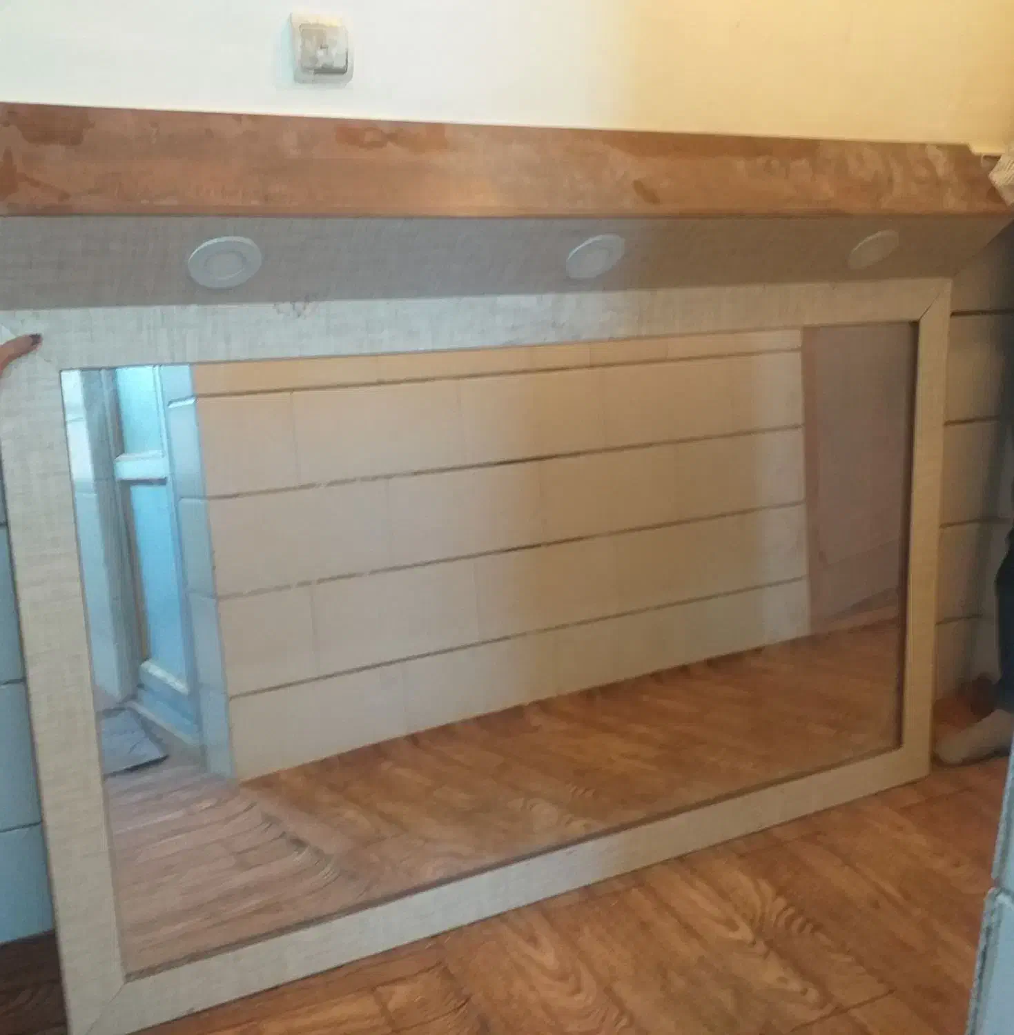 آینه سوپر میوه|آینه|بم, |دیوار