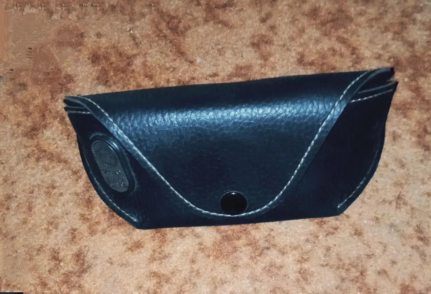 کیف عینک چرم اورجینال|کیف، کفش، کمربند|اهواز, کوی منابع طبیعی|دیوار