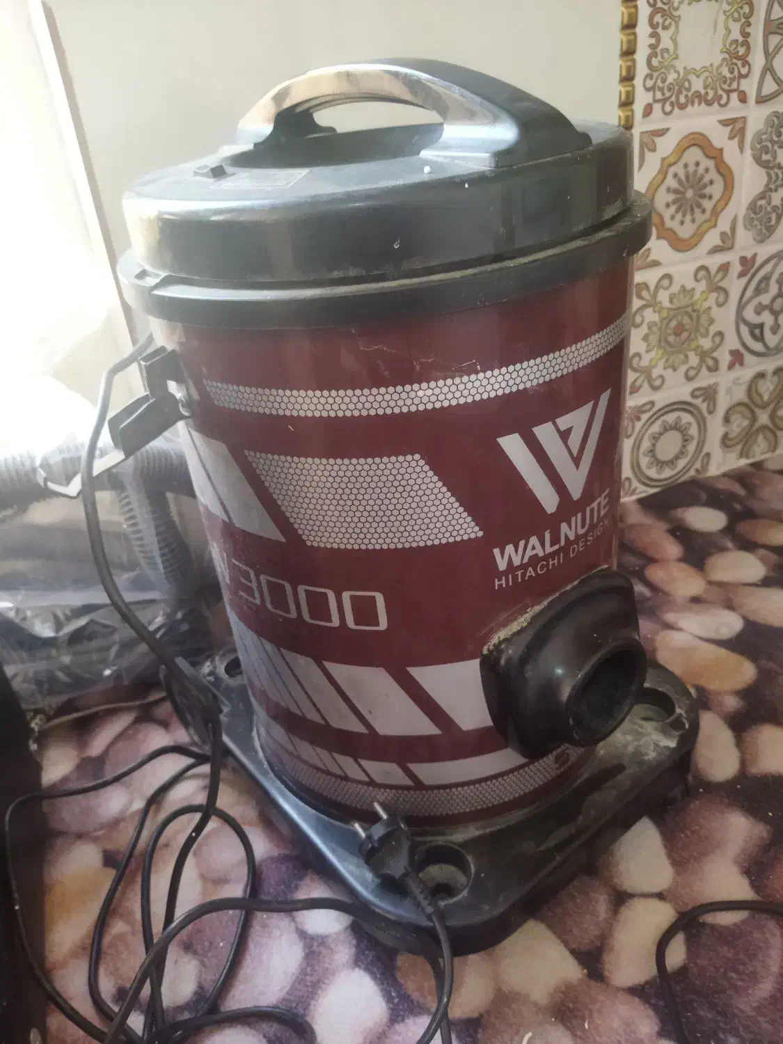 جاروبرقی|جاروبرقی، جارو شارژی، بخارشو|بندر دیر, |دیوار