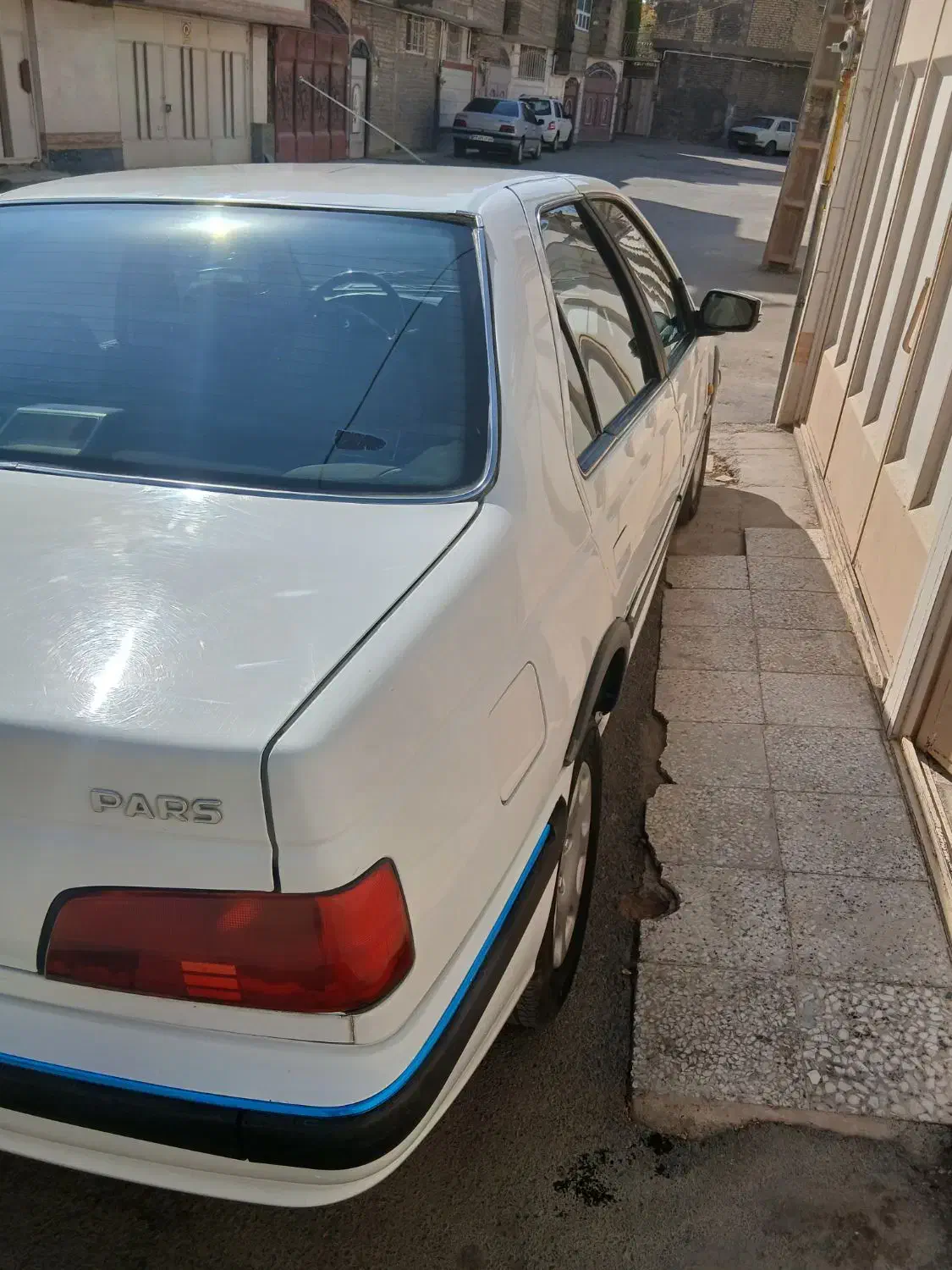 پژو پارس ۹۳ دوگانه فابریک بیمه یکسال|خودرو سواری و وانت|خمینی‌شهر, |دیوار