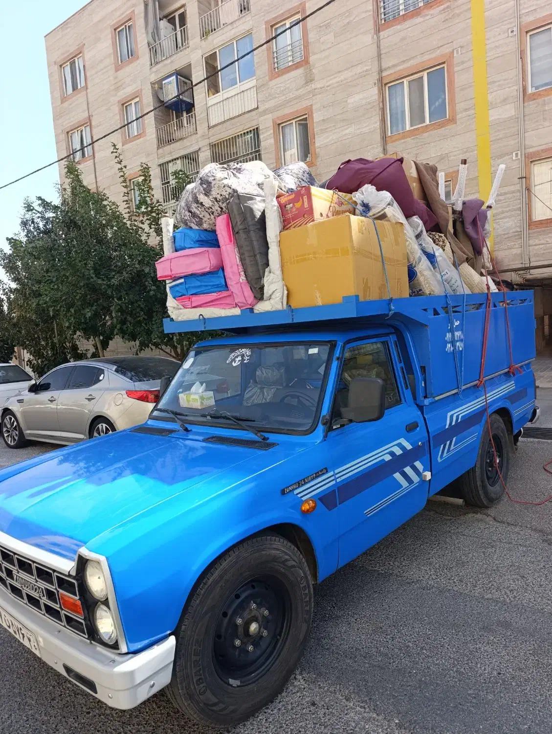 نیسان بار حمل بار|خدمات حمل و نقل|اندیشه, اندیشه فاز ۱|دیوار