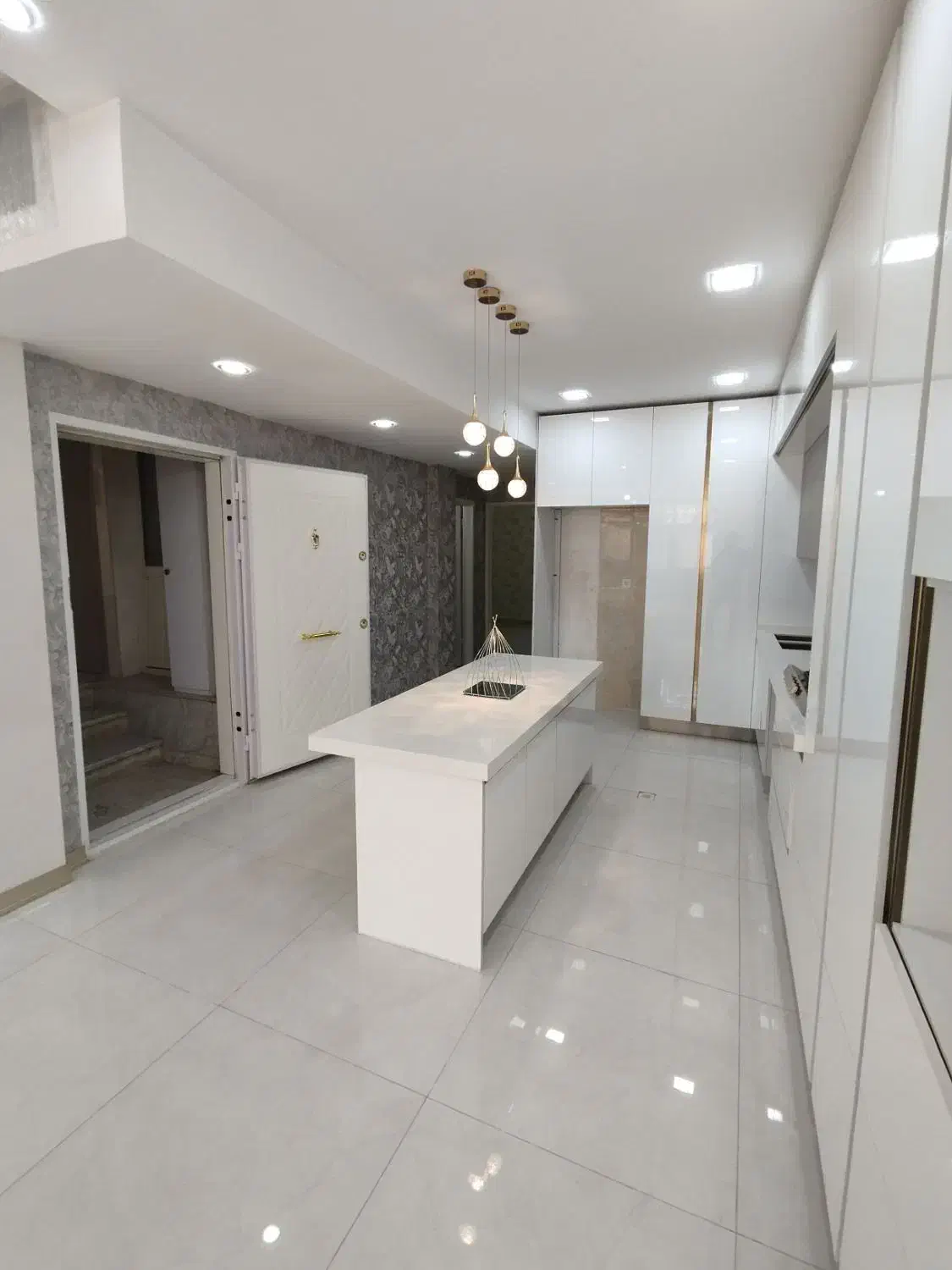 110متر/فول باسازی/جابر انصاری/همکف|اجارهٔ آپارتمان|اصفهان, طامه|دیوار