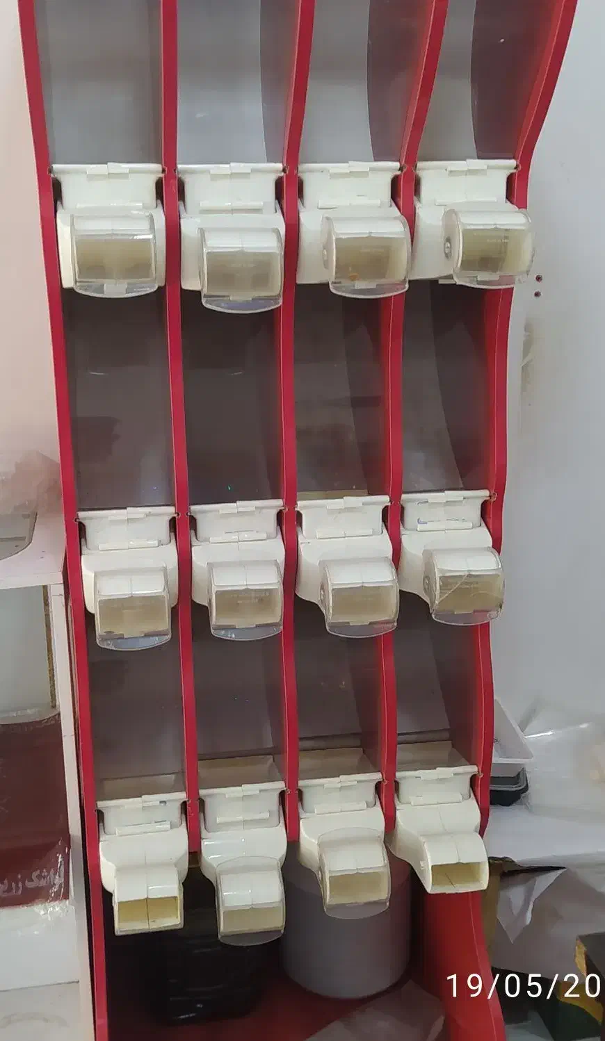 قفسه و استند آجیل و ...|فروشگاه و مغازه|شیراز, رکنآباد|دیوار