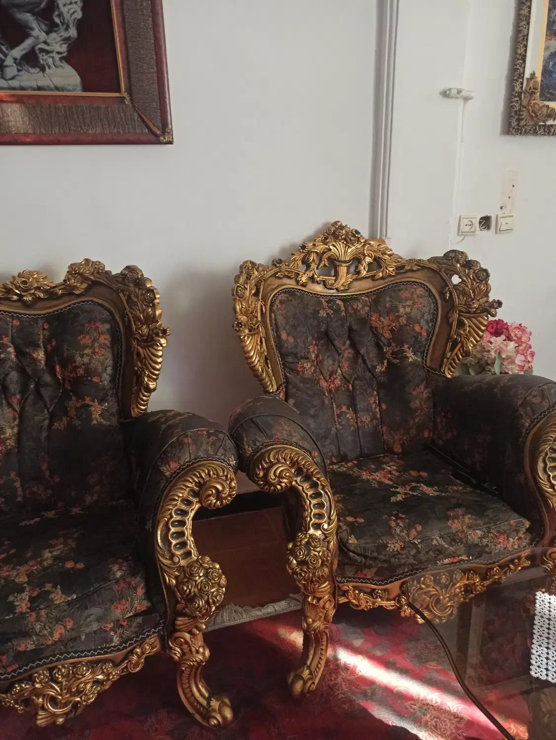 مبل سلطنتی 9نفره ویک ساعت ایستاده|مبلمان خانگی و میز عسلی|اندیشه, اندیشه فاز ۴|دیوار