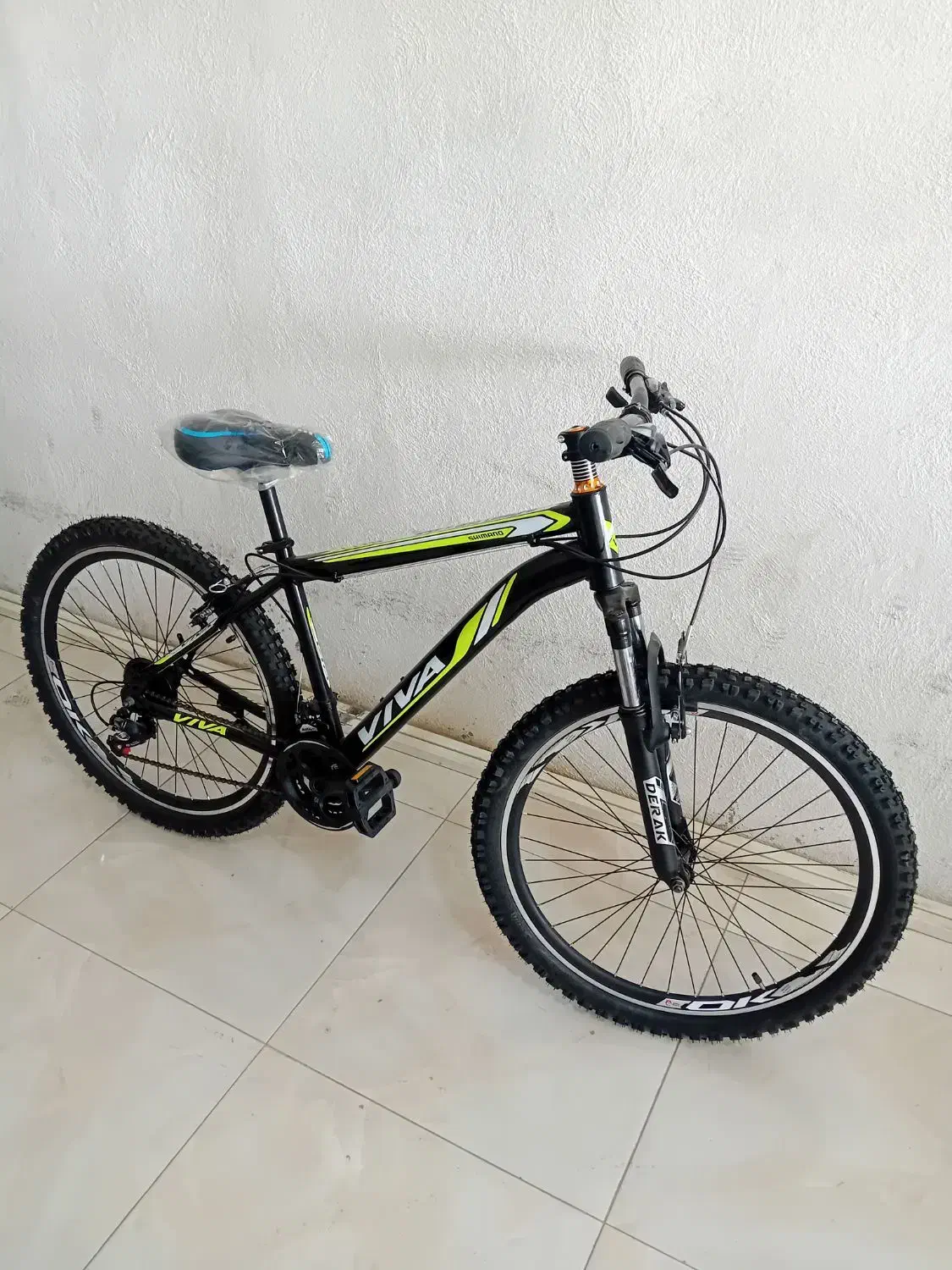 جردن‌و‌تراویس‌وجاینت‌واورلرد‌وویوا‌و‌اورتگا|دوچرخه، اسکیت، اسکوتر|گنبد کاووس, |دیوار