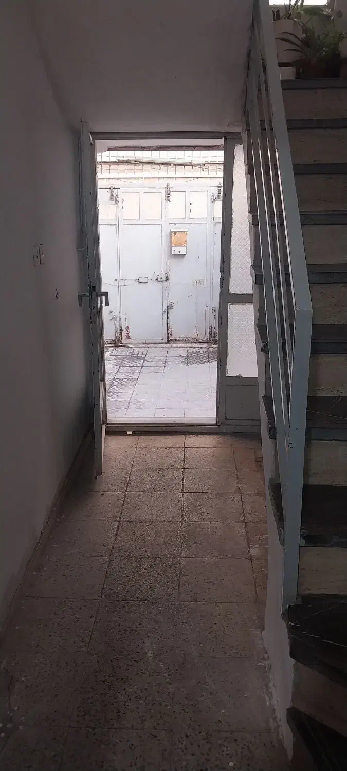 رهن واجاره کامل دربس ۸۰ متر