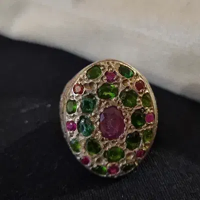 انگشتر کلکسیونی|جواهرات|رشت, گلسار|دیوار