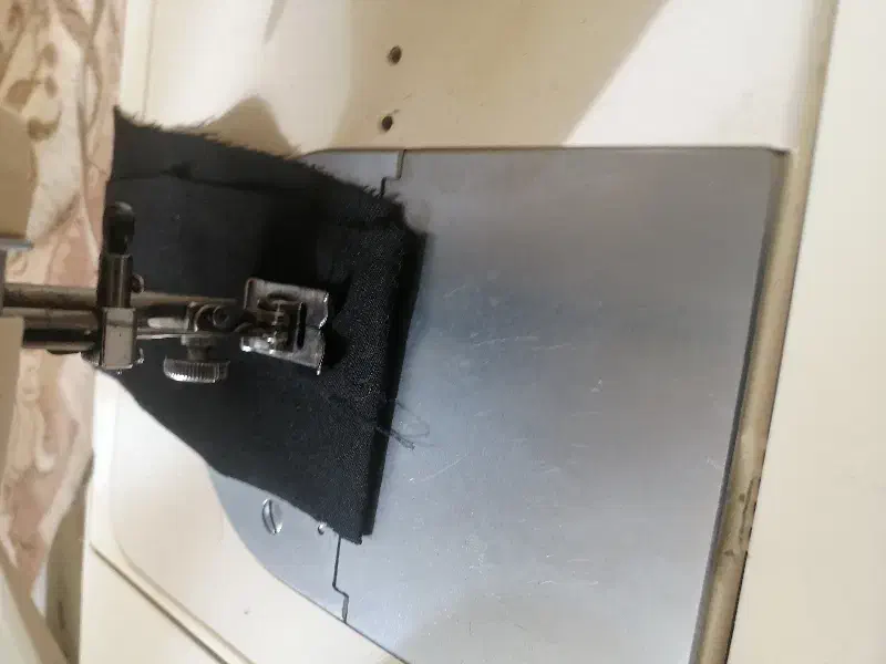 چرخ خیاطی ژانومه اصل ژاپن خیلی کم کار|چرخ خیاطی و ریسندگی|یزد, |دیوار