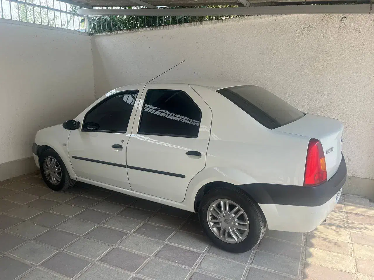 رنو تندر 90 (L90 لوگان) E2، مدل ۱۳۹۴|خودرو سواری و وانت|گرگان, |دیوار