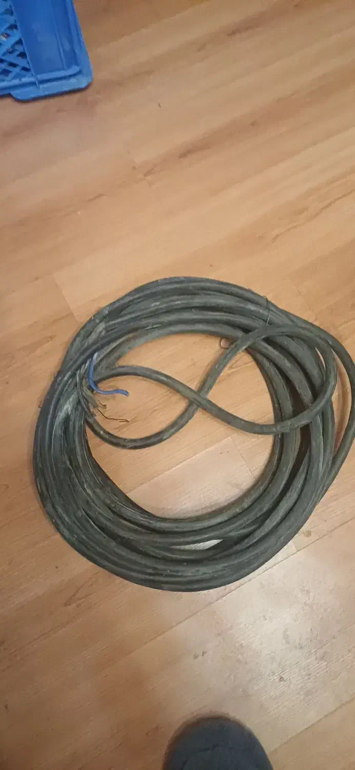 کابل برق سه فاز مسی ده متر سالم یکسره|ابزارآلات|تهران, اختیاریه|دیوار