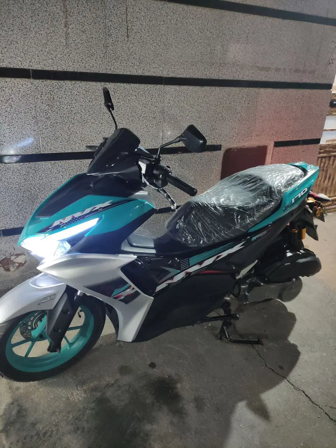 طرح ایروکس nvx 170 1404|موتورسیکلت|صباشهر, |دیوار