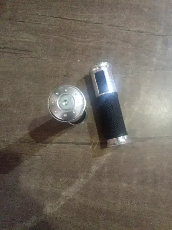 دسته موتور دو چرخه|دوچرخه، اسکیت، اسکوتر|اندیشه, اندیشه فاز ۱|دیوار