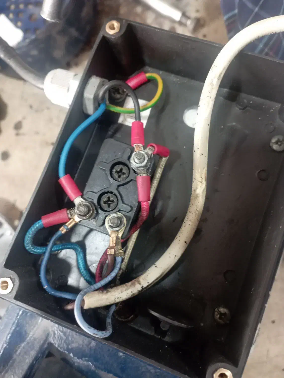 تعمیرات لوازم خانگی امیر|خدمات پیشه و مهارت|کرمانشاه, |دیوار