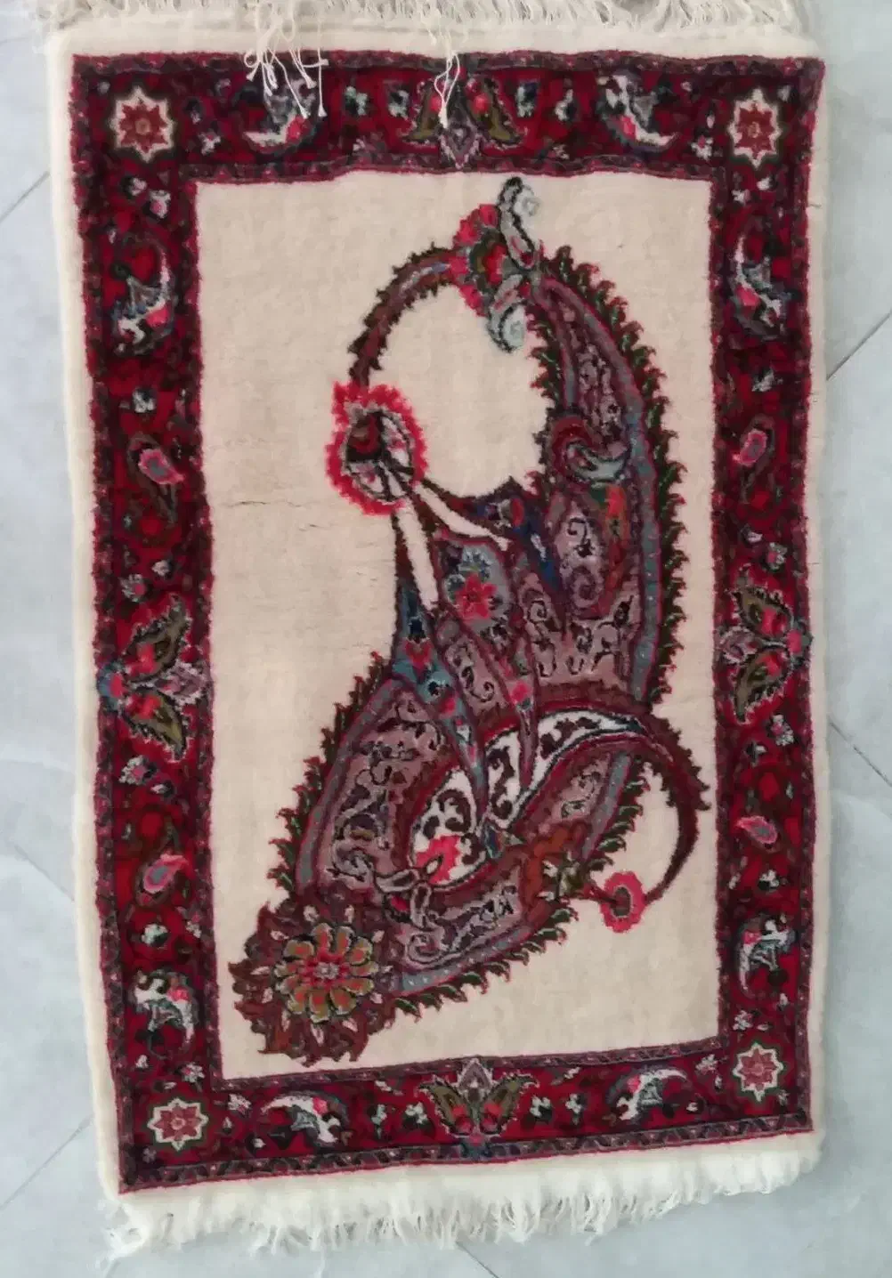 فرش دست بافت..پیچ جوزان ملایر|فرش|نجف‌آباد, طالقانی|دیوار