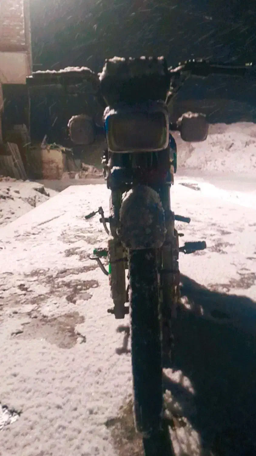 125 40|موتورسیکلت|شال, |دیوار