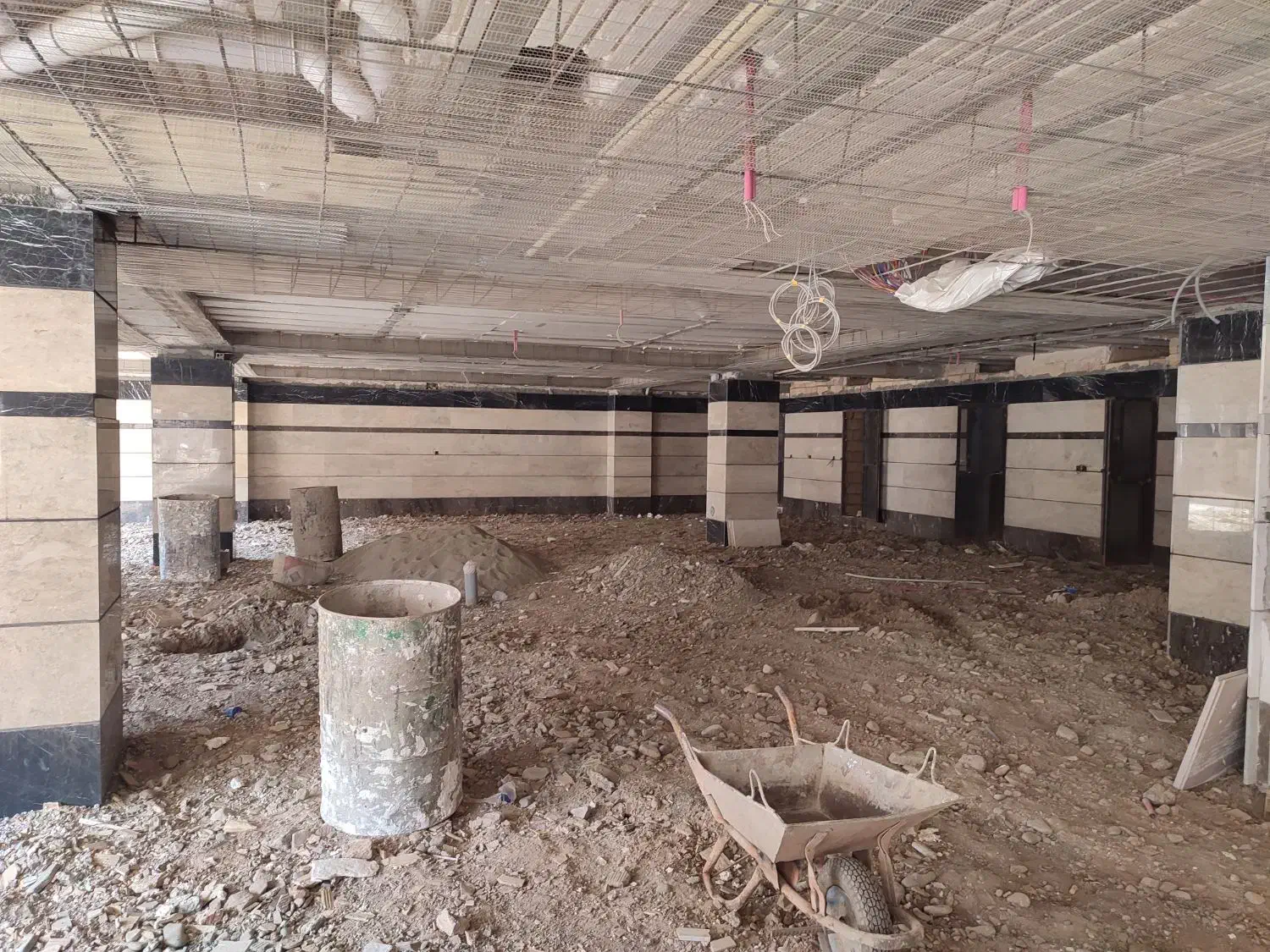 پیش فروش واحد113متری سنددار|پیش‌فروش املاک|ملارد, |دیوار