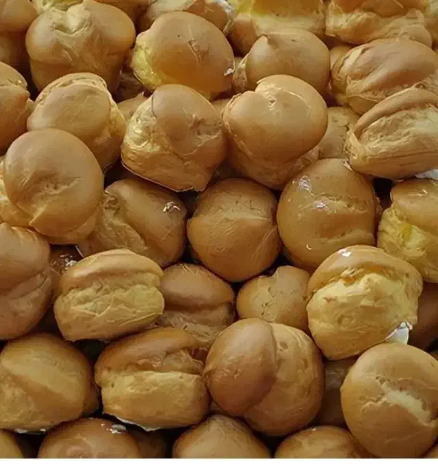 شیرینی. نون خامه ای..|خوردنی و آشامیدنی|زارچ, |دیوار