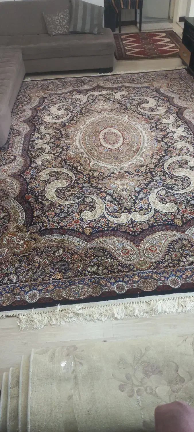 فرش ماشینی ۹متری درجه یک کاشان|فرش|تهران, مجیدآباد|دیوار