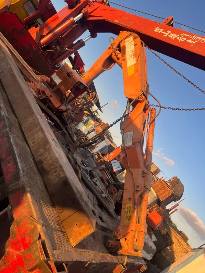 جرثقیل سه تن هیاپ چاپوقی|خودرو سنگین|اصفهان, شهرک صنعتی امیرکبیر (شاپور جدید)|دیوار