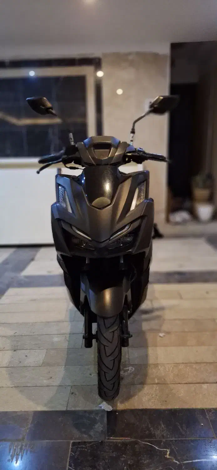 طرح واریو کلیک مدل ۱۴۰۳ در حد خشک|موتورسیکلت|تهران, والفجر (افسریه)|دیوار