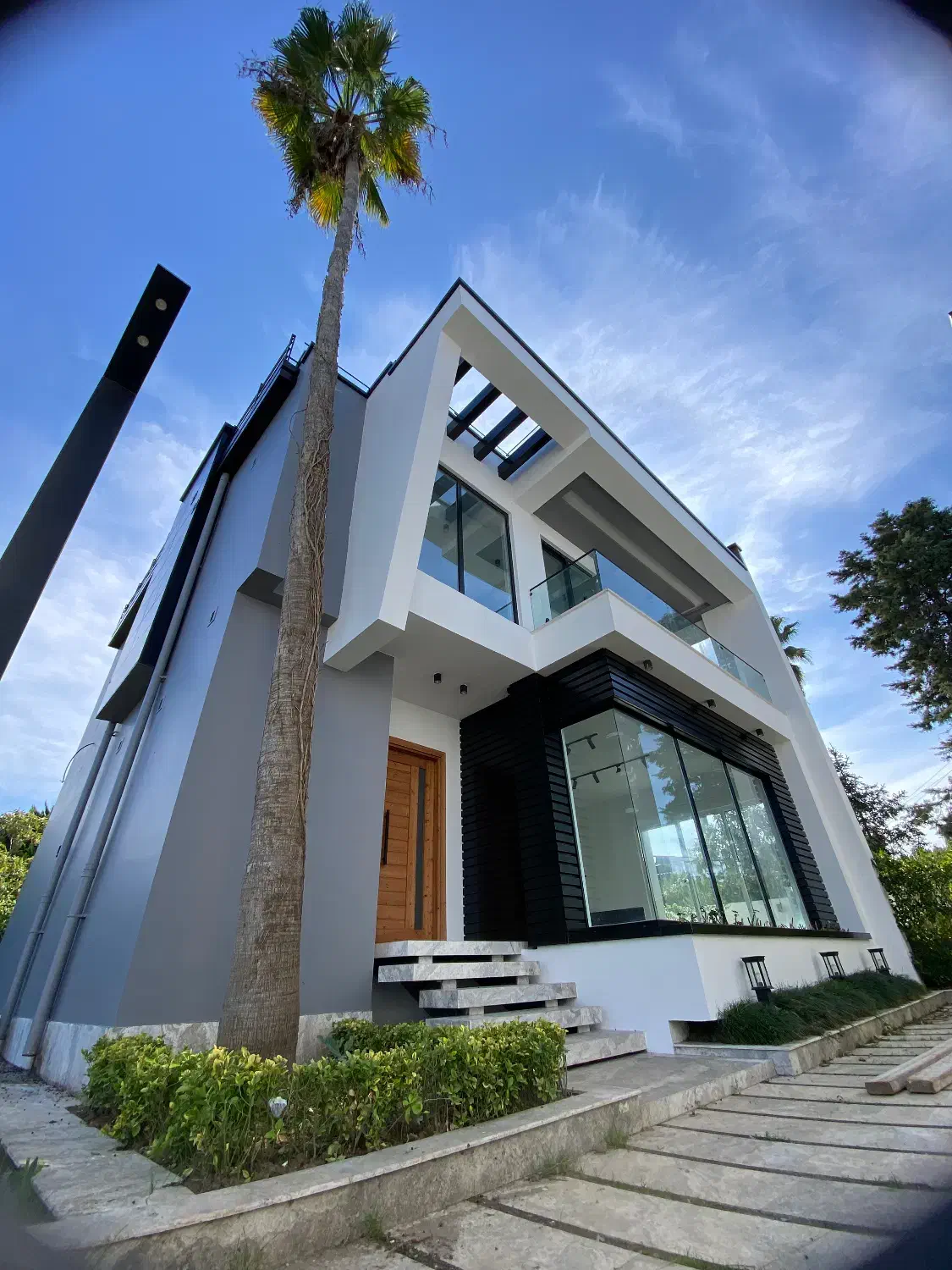 ویلا مدرن شهرکی استخر دار کلید نخورده|فروش خانه و ویلا|رویان, |دیوار