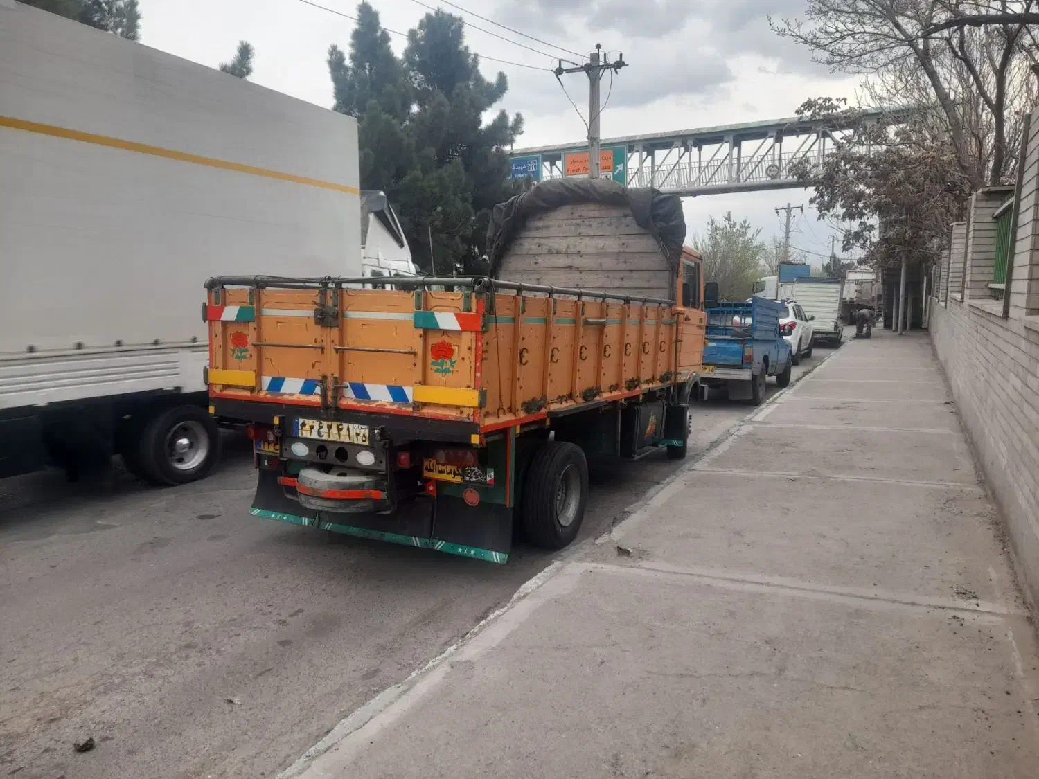 خاور ۸۰۸مدل ۷۷یک.در تبریز|خودرو سنگین|آبکوه, |دیوار