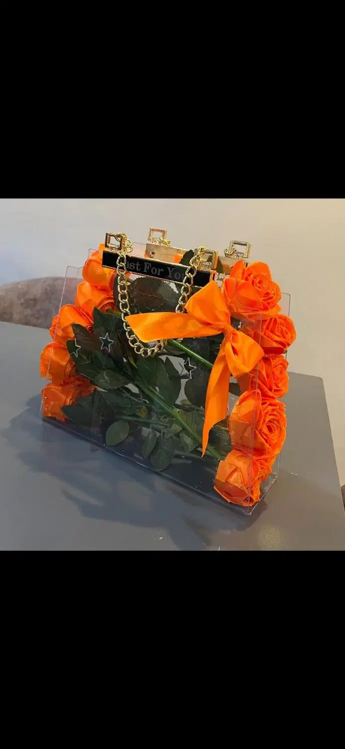 گلهای جاودان،بوکت پروانه،بوکت تدی،باکس پول ارایی|گل مصنوعی|خوی, |دیوار