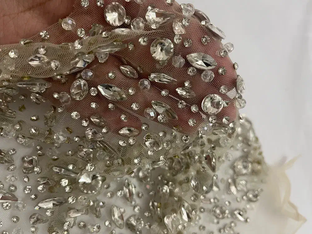 تیکه پارچه تمام سنگ|لوازم خیاطی و بافتنی|رشت, سعدی (تختی)|دیوار