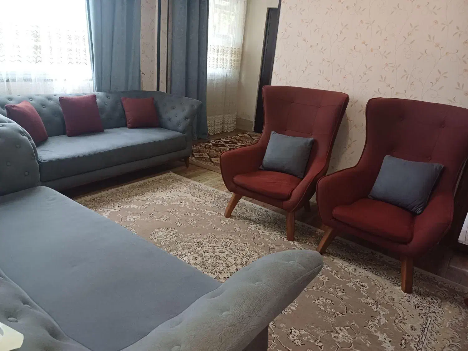 مبل|مبلمان خانگی و میز عسلی|فومن, |دیوار