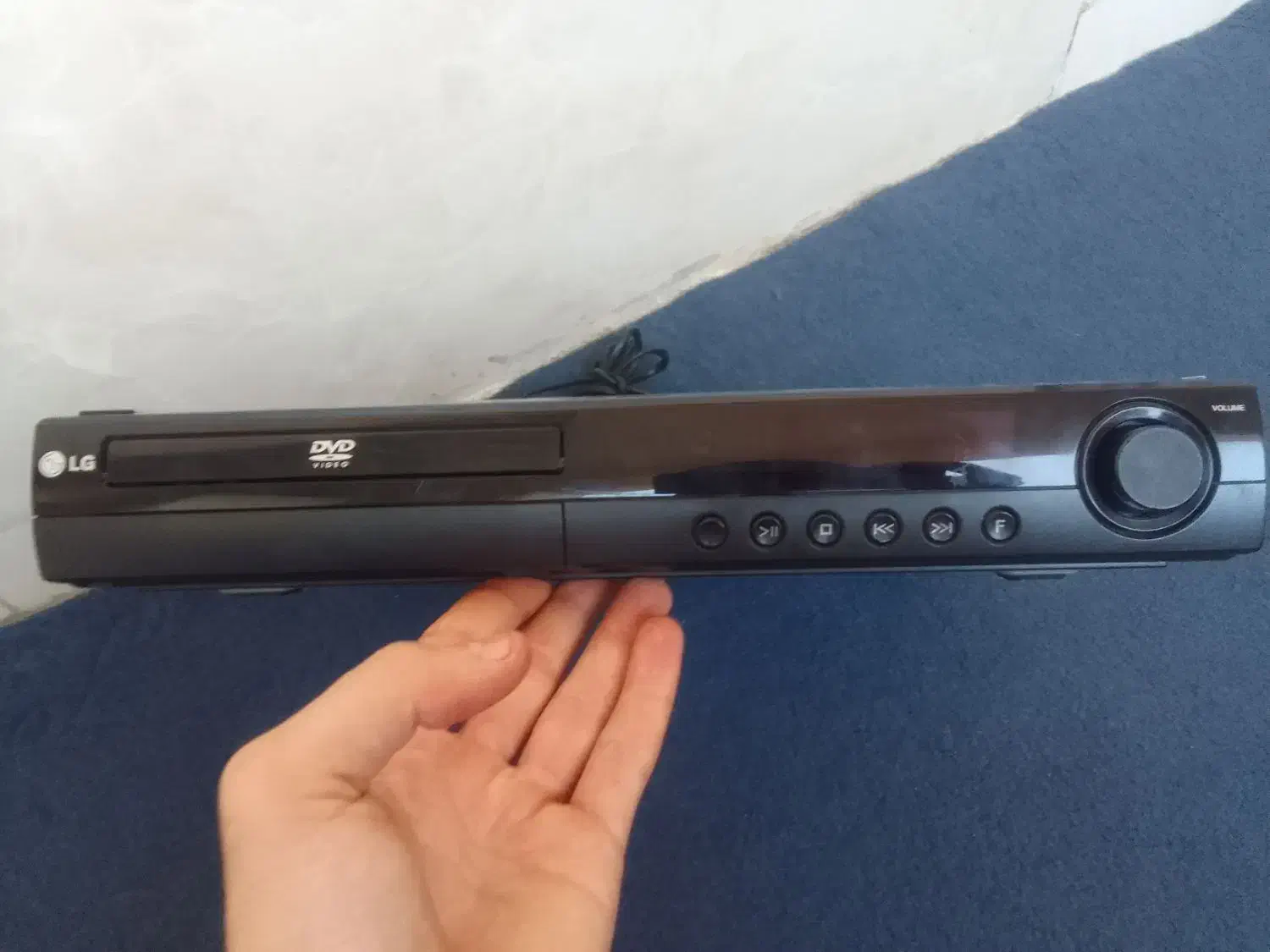 آمپ الجی همراه با ۲ باند فقط ۸۵۰|سیستم صوتی خانگی|اسلام‌شهر, شهرک قائمیه|دیوار