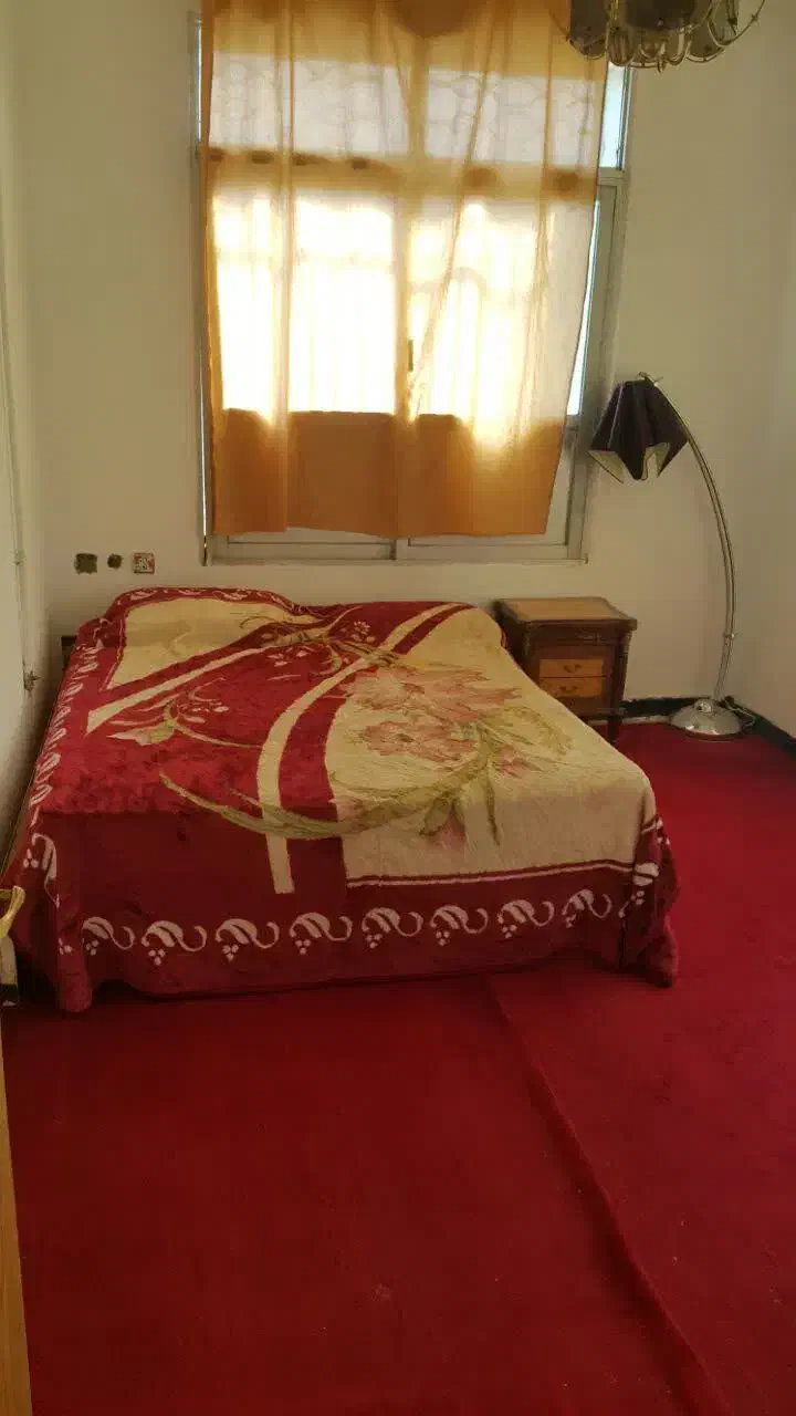 اجاره ویلا سوییت باغبهادران باغبادران|اجارهٔ کوتاه‌مدت ویلا و باغ|اصفهان, باغ دریاچه|دیوار