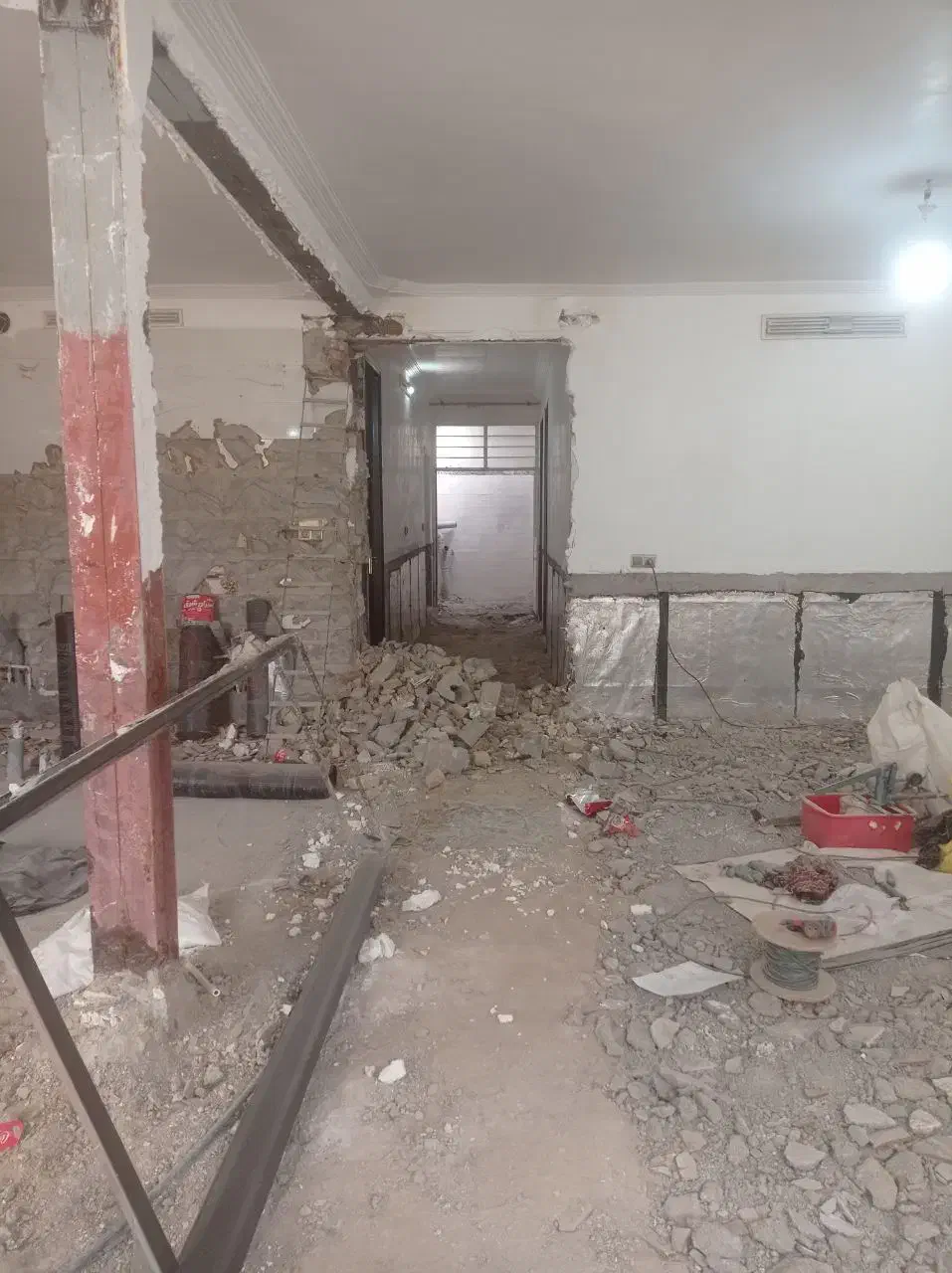 تغییرات و بازسازی داخلی ساختمان|خدمات پیشه و مهارت|زاهدان, |دیوار