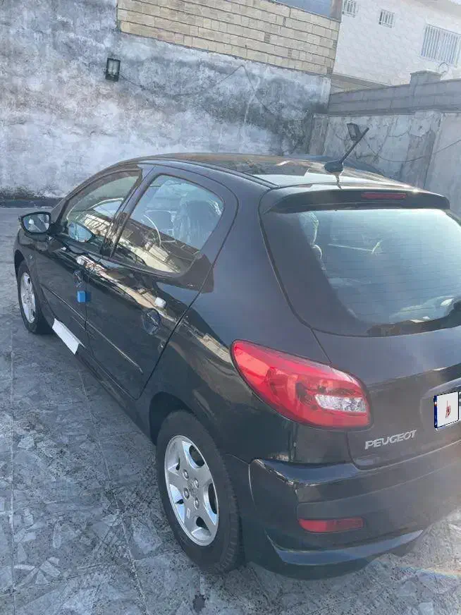 ۲۰۷سقف پانا دنده|خودرو سواری و وانت|رشت, جانبازان|دیوار