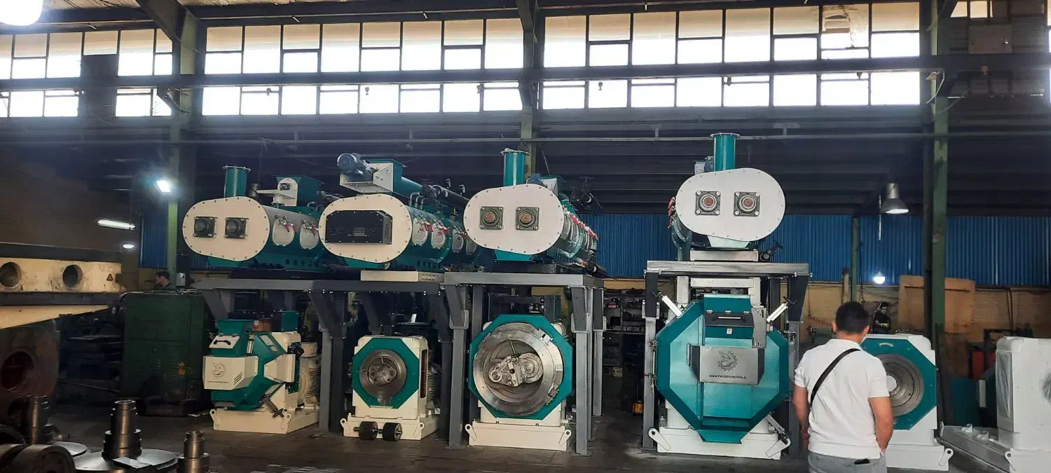 نیرو کار داخل سالن تولید|استخدام صنعتی، فنی، مهندسی|ماکلوان, |دیوار