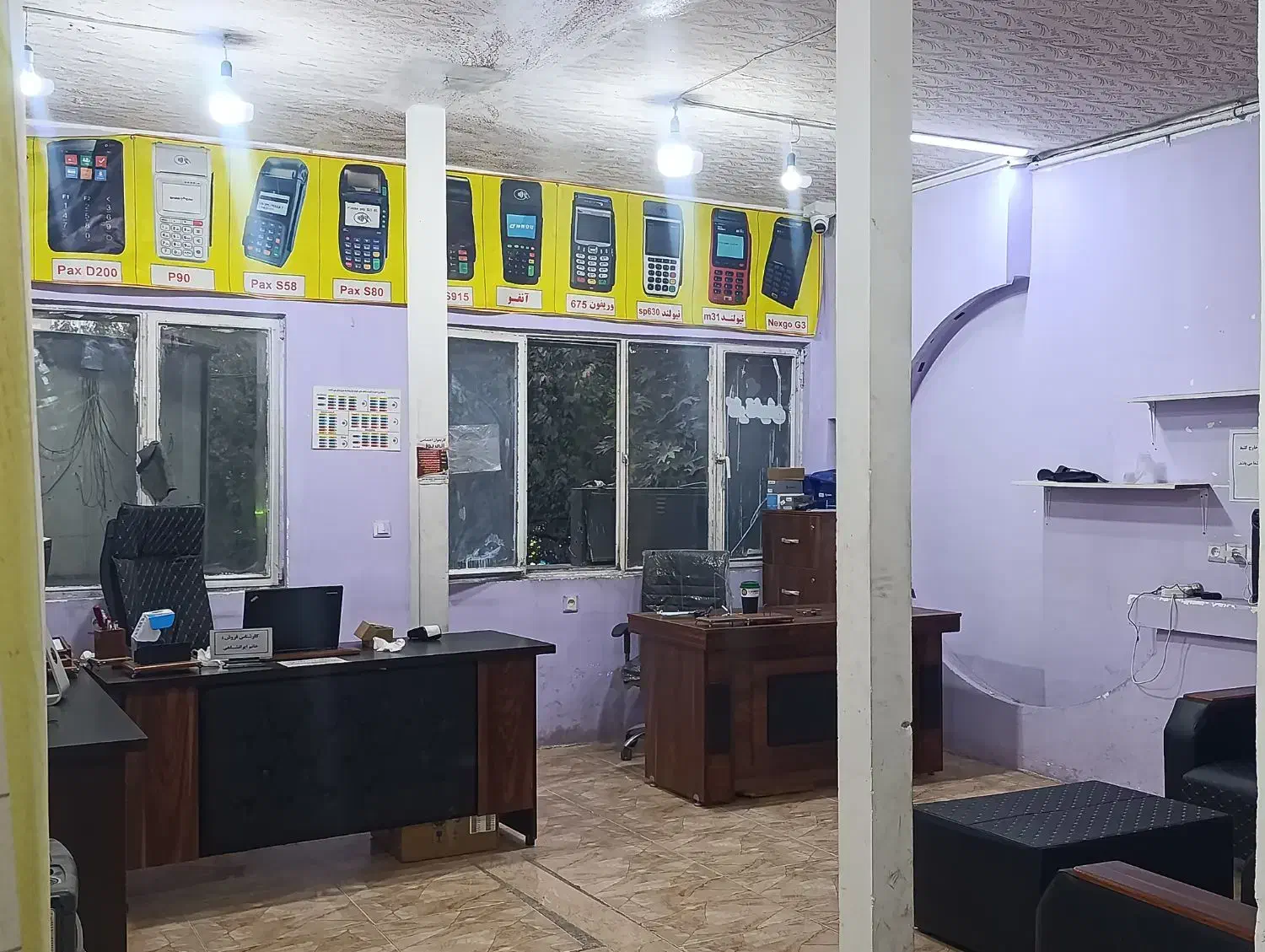 اجاره طبقه بالا مطهری|اجارهٔ مغازه و غرفه|خرم‌آباد, |دیوار