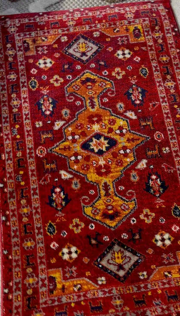 مدرن ترین قالیچه و پادری ها|فرش|رشت, دروازه لاکان|دیوار