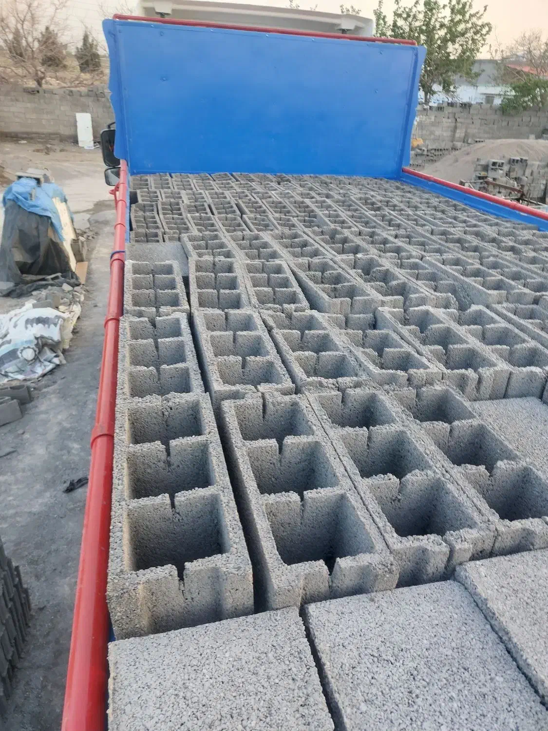 انواع بلوکه سیمانی تیغه و باغی آسیابان|عمدهفروشی|مشهد, چهاربرج|دیوار