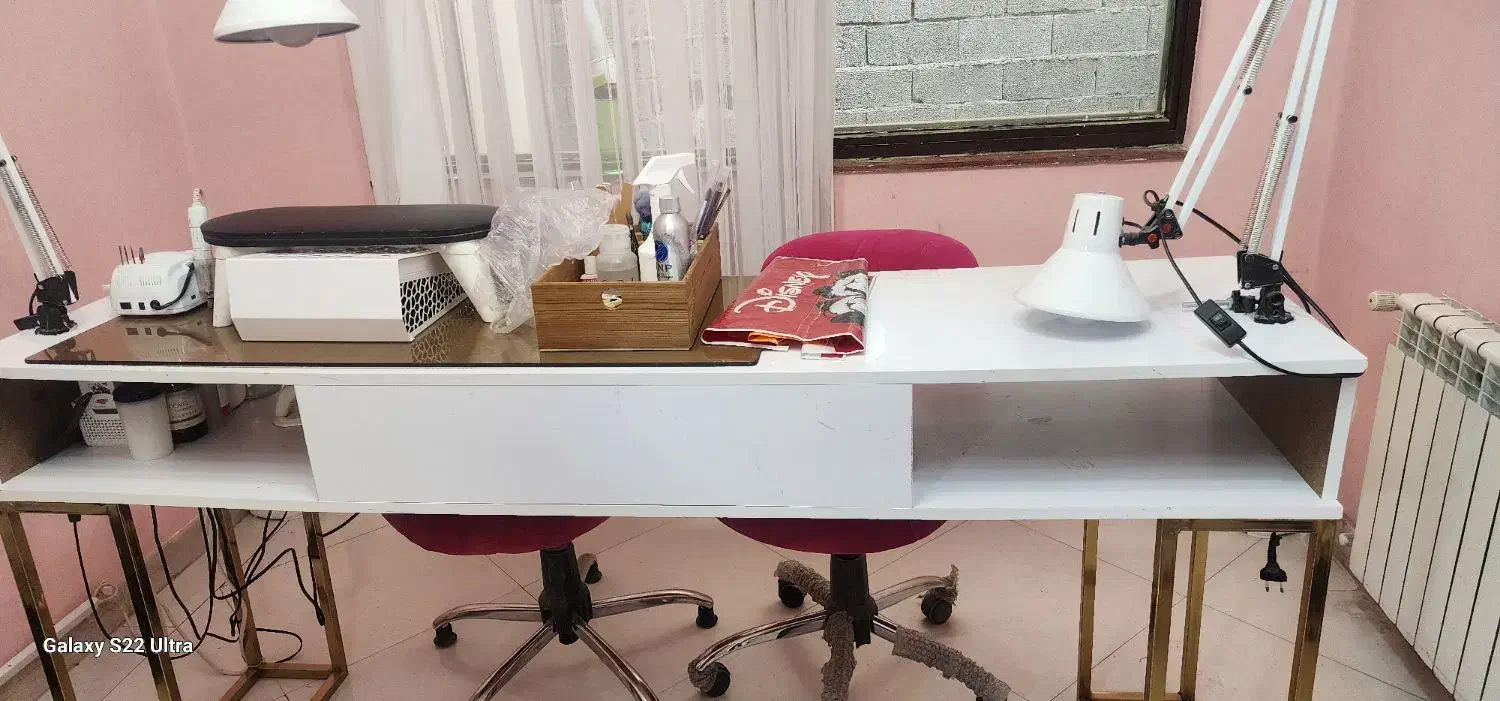 فروش میز ناخن دو نفره|آرایشگاه و سالن‌های زیبایی|پردیس, فاز ۲|دیوار