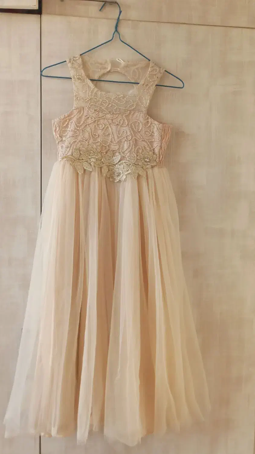 لباس مجلسی|لباس|ایلام, |دیوار