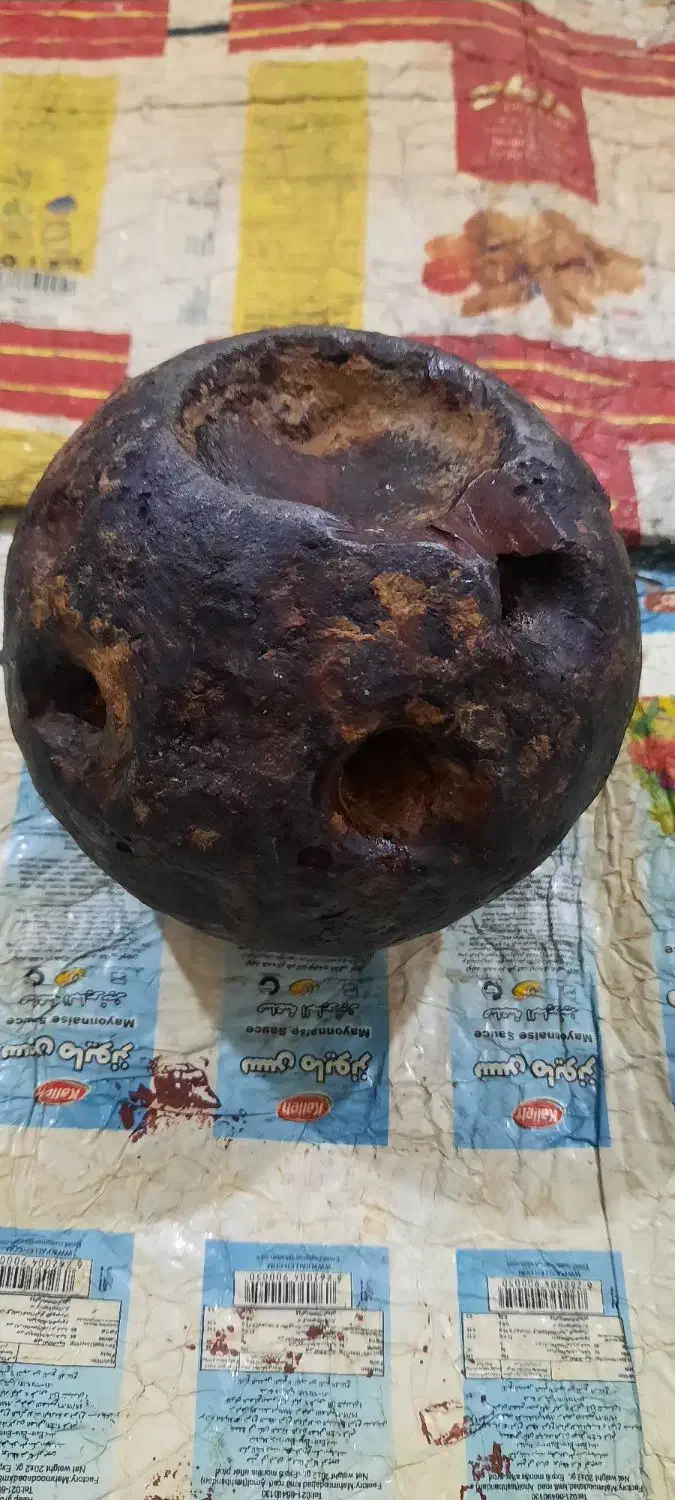 سنگ آسیاب|کلکسیون اشیاء عتیقه|کرمانشاه, |دیوار