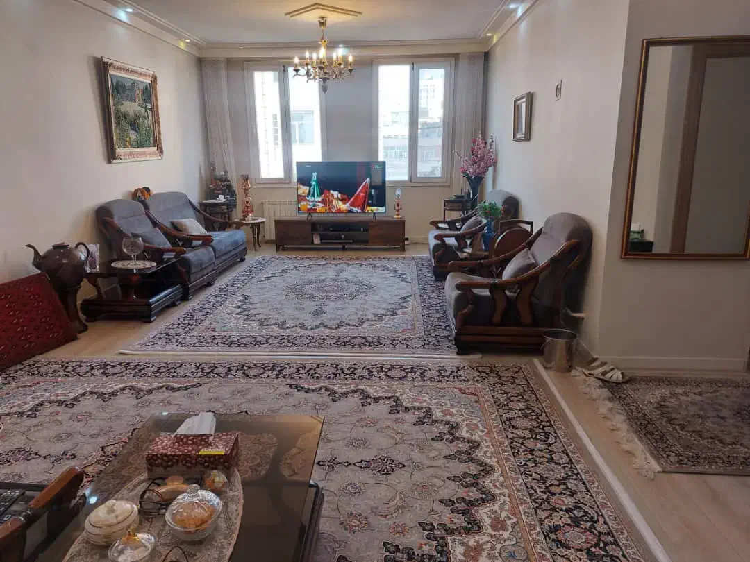 فروش اپارتمان 80متری کریمخان زند سنایی کوچه 24|فروش آپارتمان|تهران, سنائی|دیوار