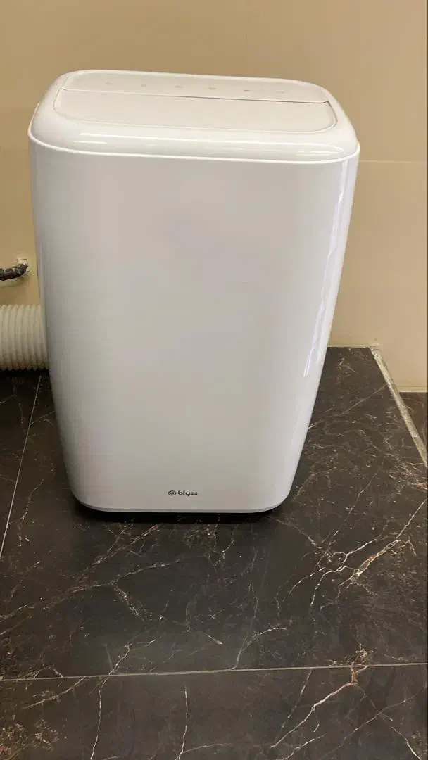 کولرگازی پرتابل ۱۴۰۰۰ کنترل دار مشابه نو|کولر گازی و فنکوئل|فردیس, داوری|دیوار