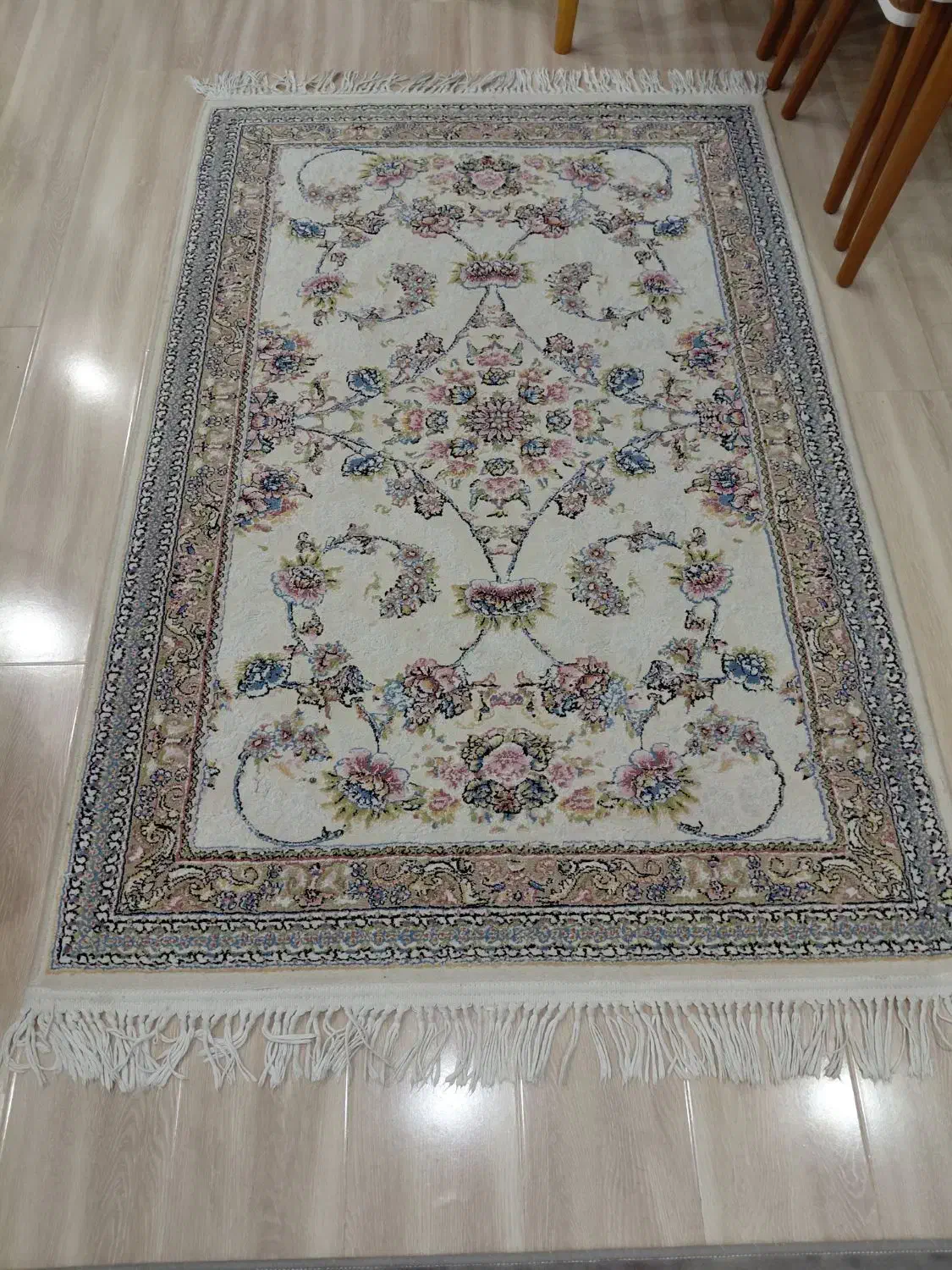 دو عدد قالیچه|فرش|اهواز, کیانپارس |دیوار