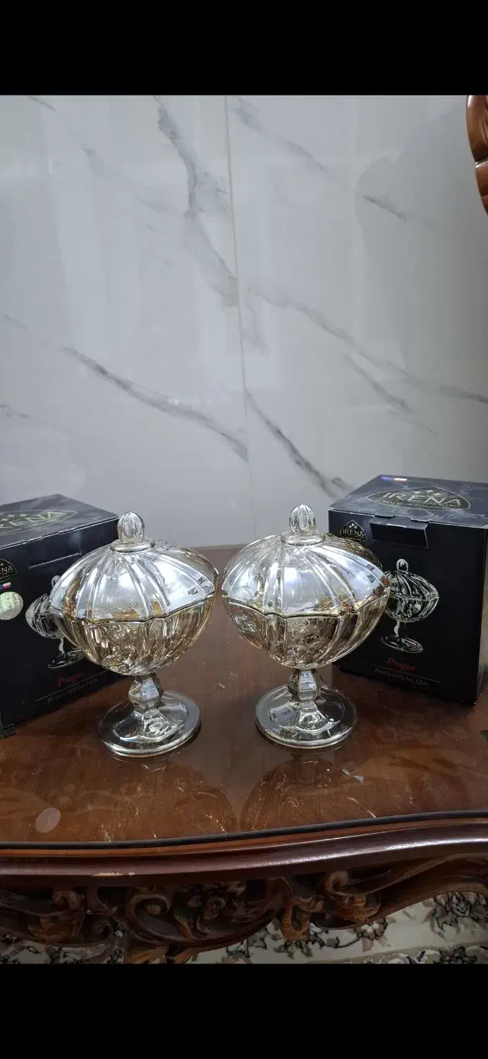 دو عدد کریستال پایه دار لهستان|ظروف سرو و پذیرایی|قم, شهرک قدس|دیوار