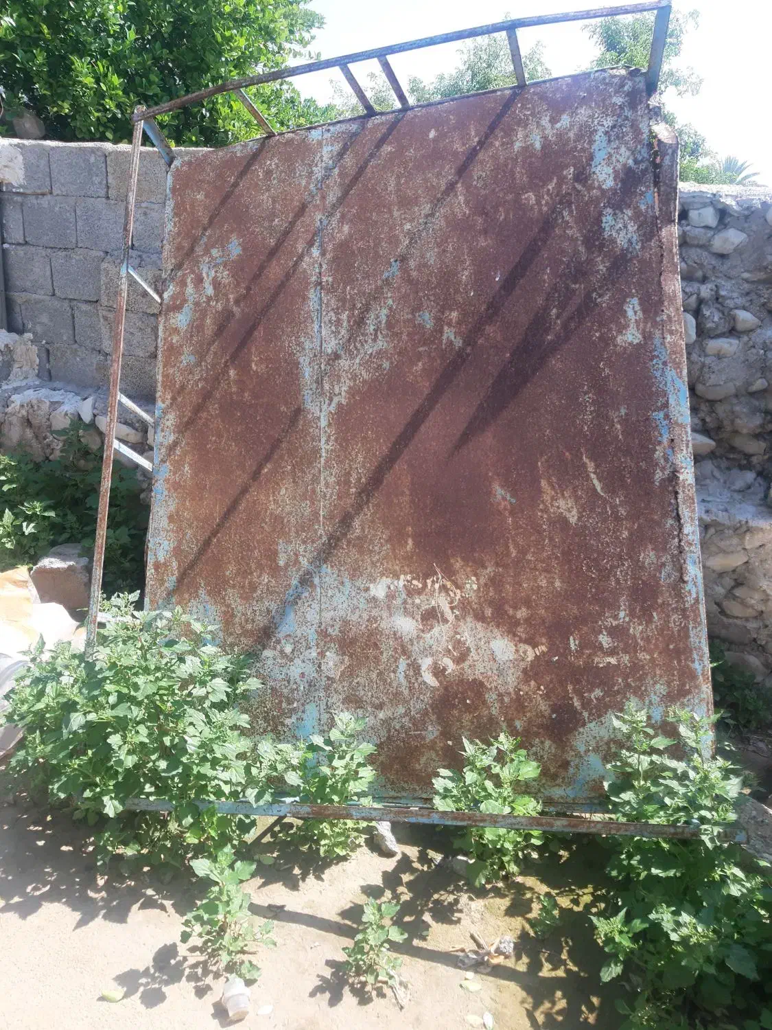 تخت|تخت و سرویس خواب|برازجان, |دیوار